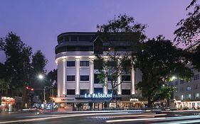 Khách sạn Mon Regency